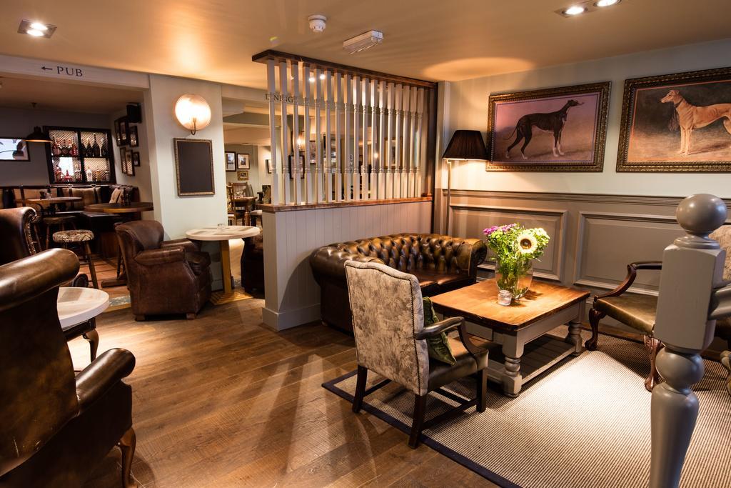 Greyhound Hotel Carshalton Luaran gambar