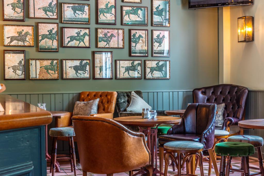 Greyhound Hotel Carshalton Luaran gambar